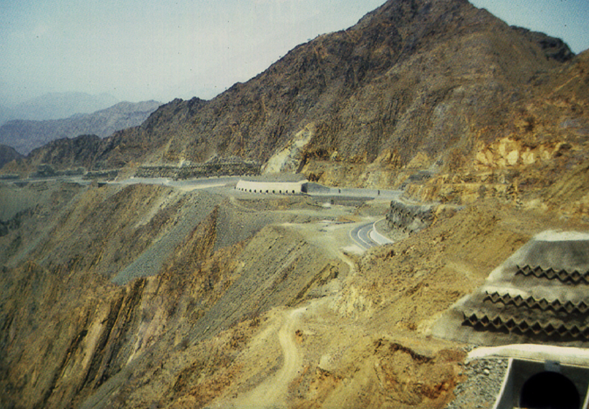 Al Juwah Descent Tihama Descent Road Section
