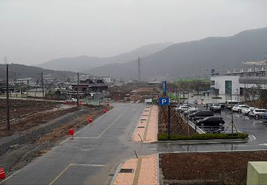 Cheongpyeong Station Area nearby road construction work